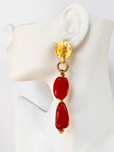 Load image into Gallery viewer, CHANEL SHOULDER DUSTER CRIMSON RED LACQUER PEBBLE EARRINGS 1998 PRISTINE
