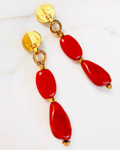 Load image into Gallery viewer, CHANEL SHOULDER DUSTER CRIMSON RED LACQUER PEBBLE EARRINGS 1998 PRISTINE
