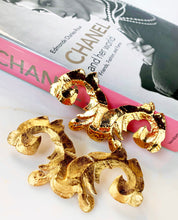 Load image into Gallery viewer, CHANEL MASSIVE ACANTHUS LEAF SCROLL BROOCH 1993 MATTE FINISH
