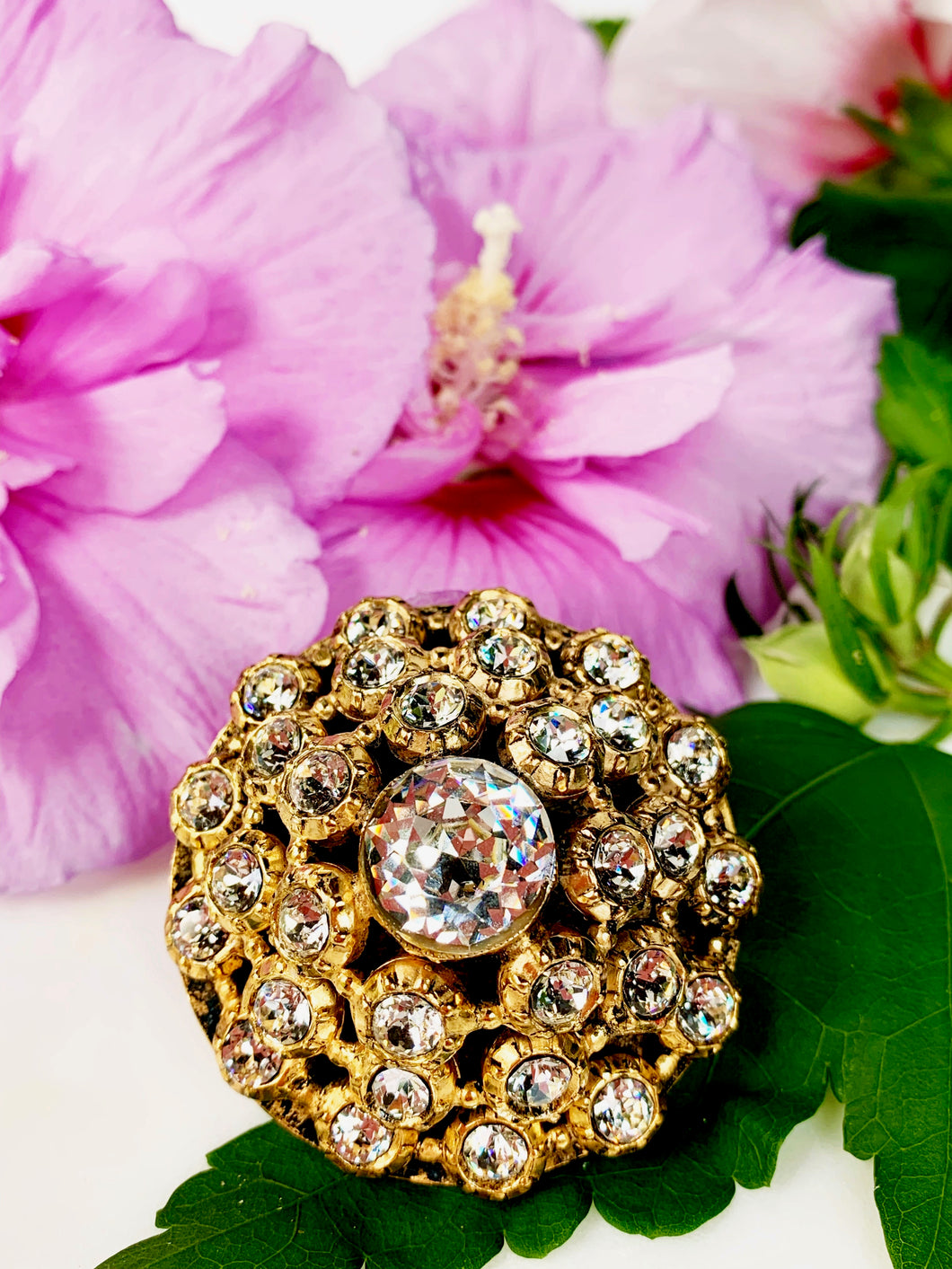 CHANEL SPECTACULAR JEWEL OF THE 1980s DOMED CRYSTAL BROOCH