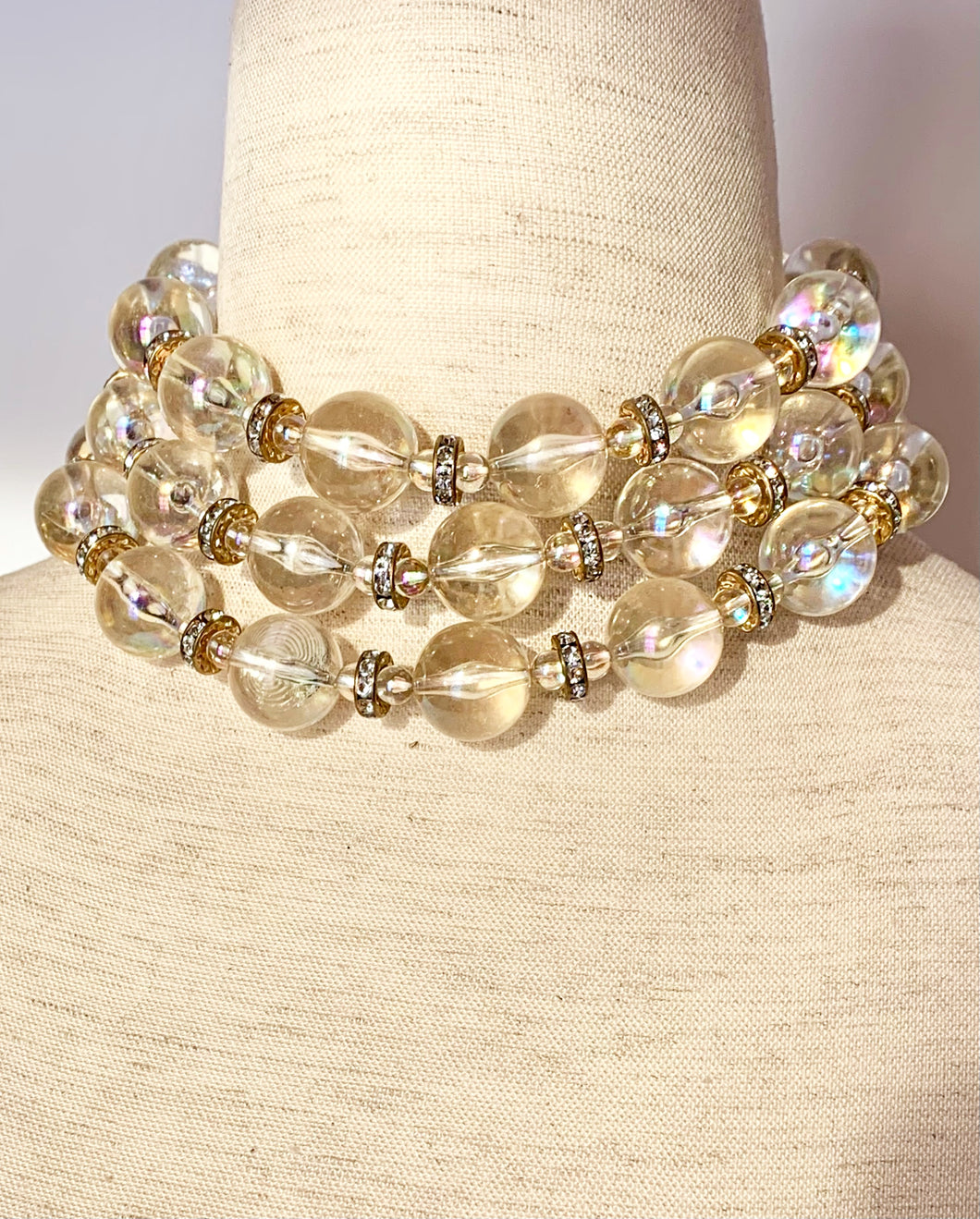 CHANEL VINTAGE HOLOGRAPHIC CRYSTAL RESIN BEAD RUNWAY NECKLACE CHOKER