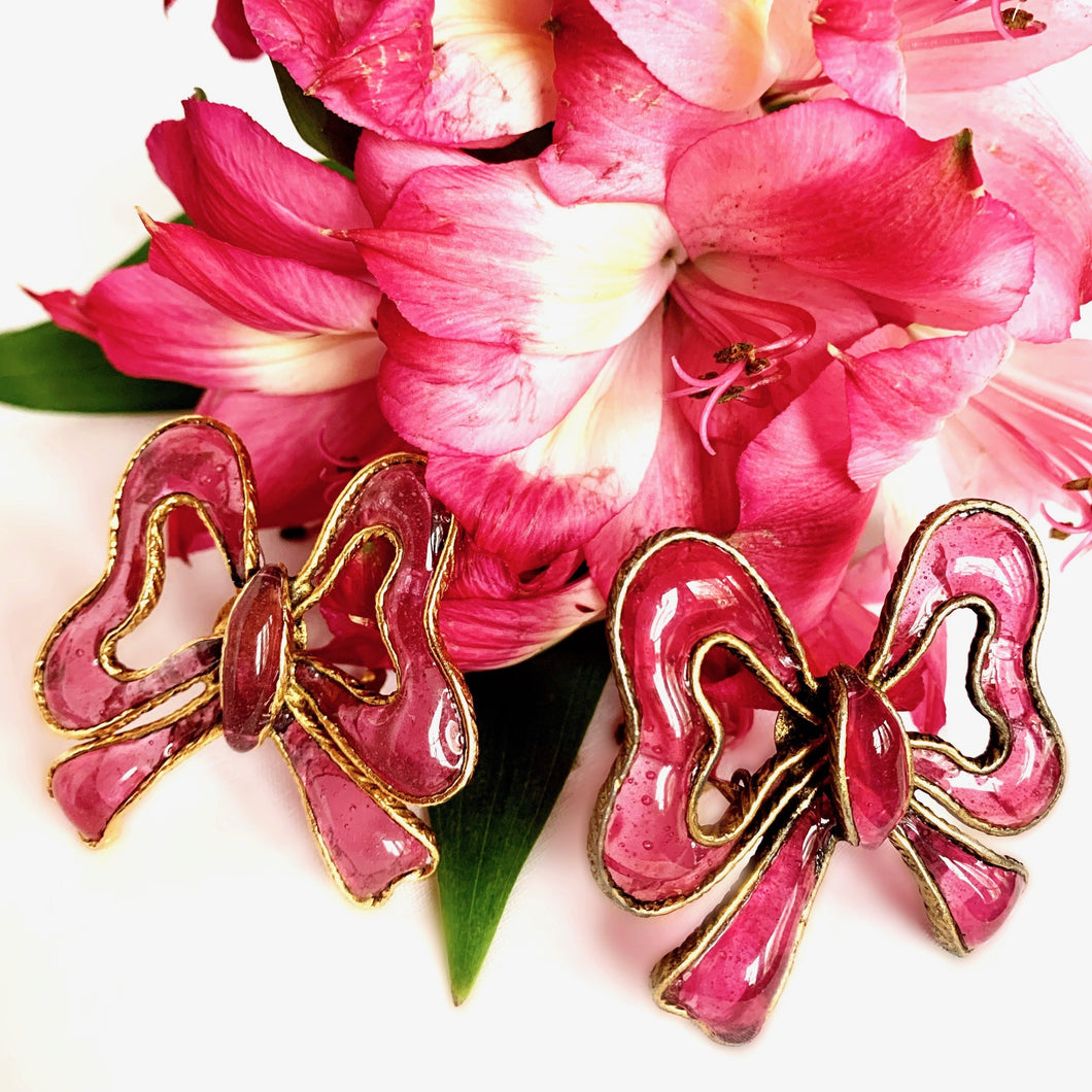 CHANEL EXTREMELY RARE PINK GRIPOIX GLASS BOW HAUTE COUTURE EARRINGS