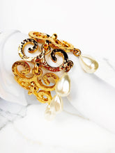 Load image into Gallery viewer, SPECTACULAR FRENCH 1980&#39;s VINTAGE BAROQUE SCROLL FAUX PEARL CHARM BRACELET RUNWAY
