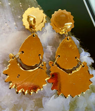 Load image into Gallery viewer, FRENCH 1980S DESIGNER GILT RESIN FAUX PEARL COUTURE RUNWAY EARRINGS
