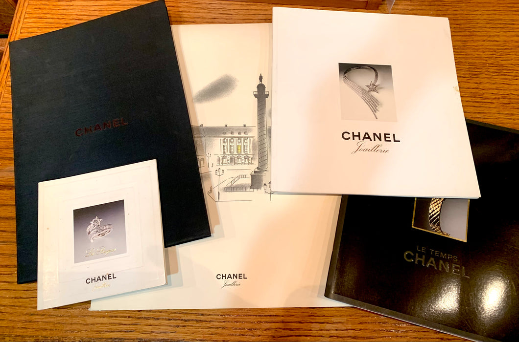 SET OF 5 CHANEL VINTAGE JEWELRY BOOKS CATALOGUES FROM PARIS 1990’s