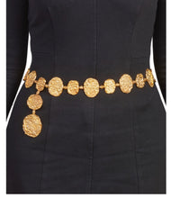 Load image into Gallery viewer, CARTIER JACKIE O 1970s GILDED STERLING SILVER MEDALLION BELT
